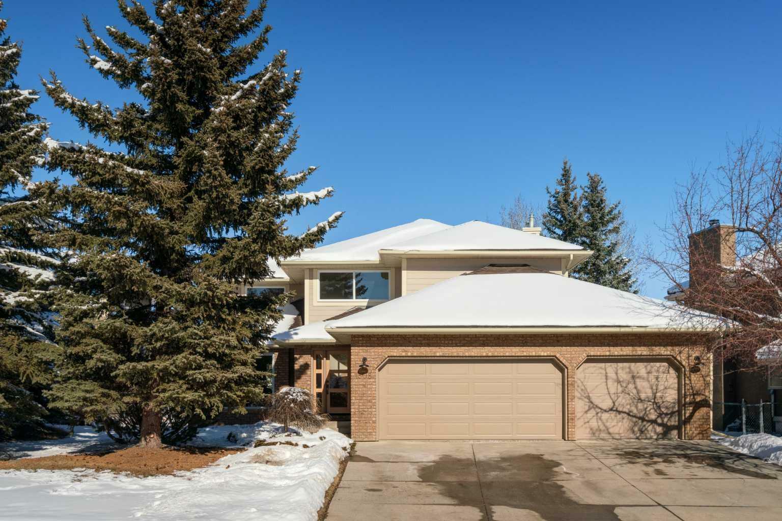 Property Photo:  1508 Evergreen Hill SW  AB T2Y 2V8 