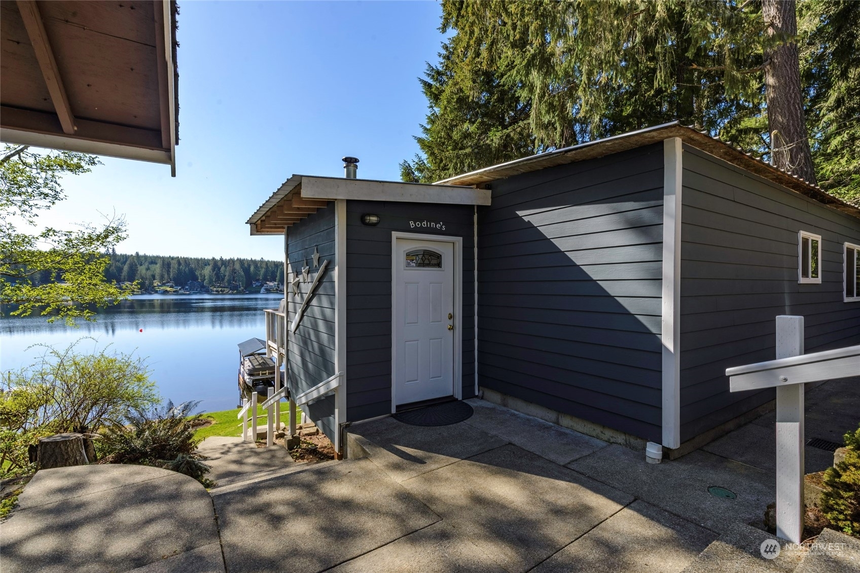 Property Photo:  1610 E Mason Lake Drive W  WA 98546 