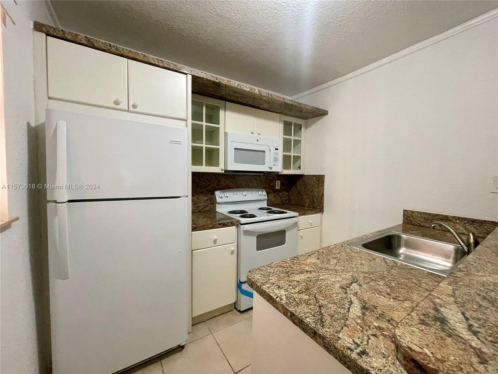 Property Photo:  6116 SW 62nd Ter 2  FL 33143 
