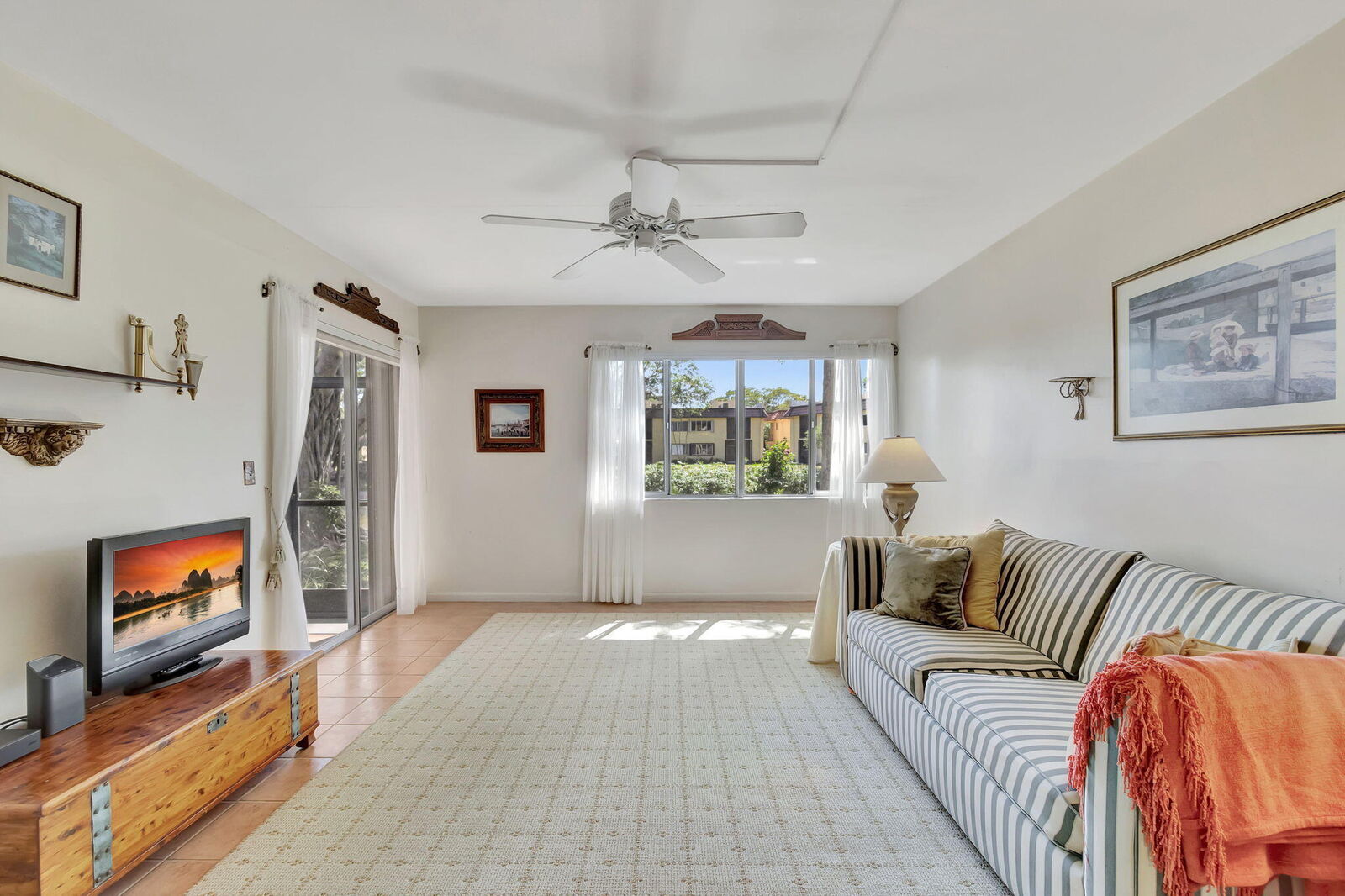 Property Photo: 836 SW 9th Street Circle 103 FL 33486