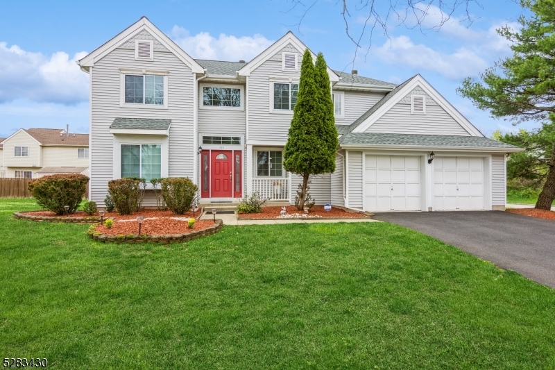 Property Photo:  519 Lynnwood St  NJ 08854 