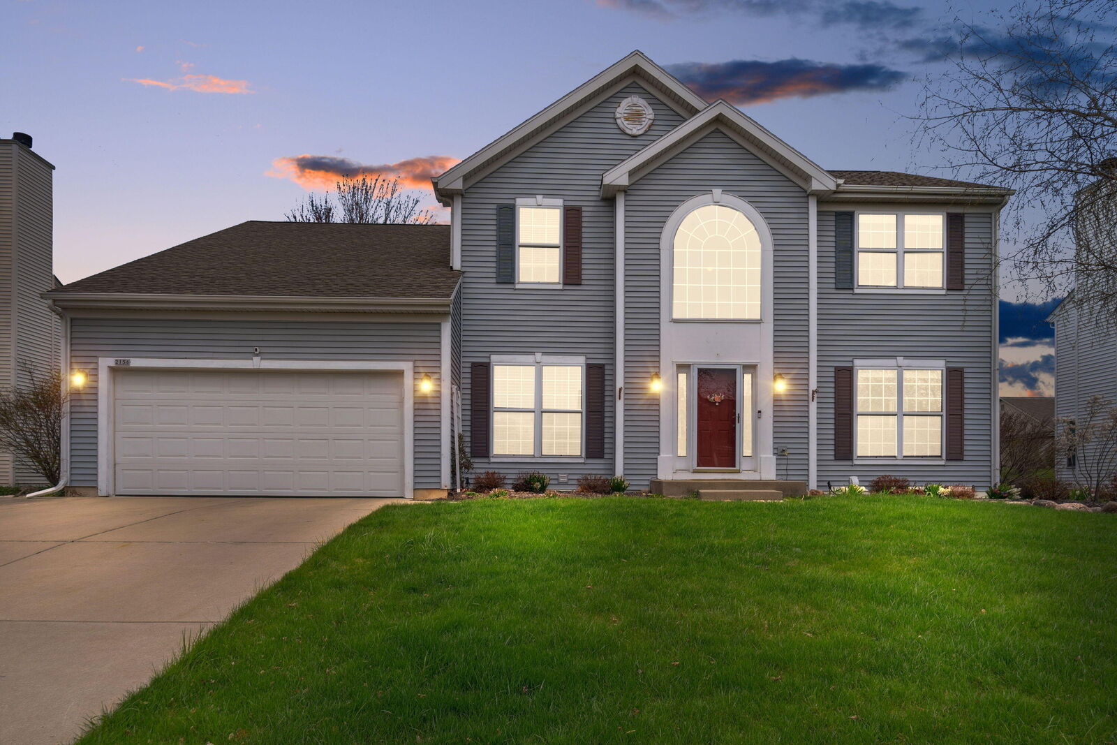 Property Photo:  2156 Hunters Ln  WI 53024 
