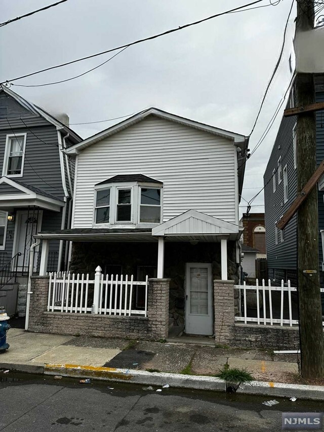 Property Photo:  46 Arverne Terrace  NJ 07111 