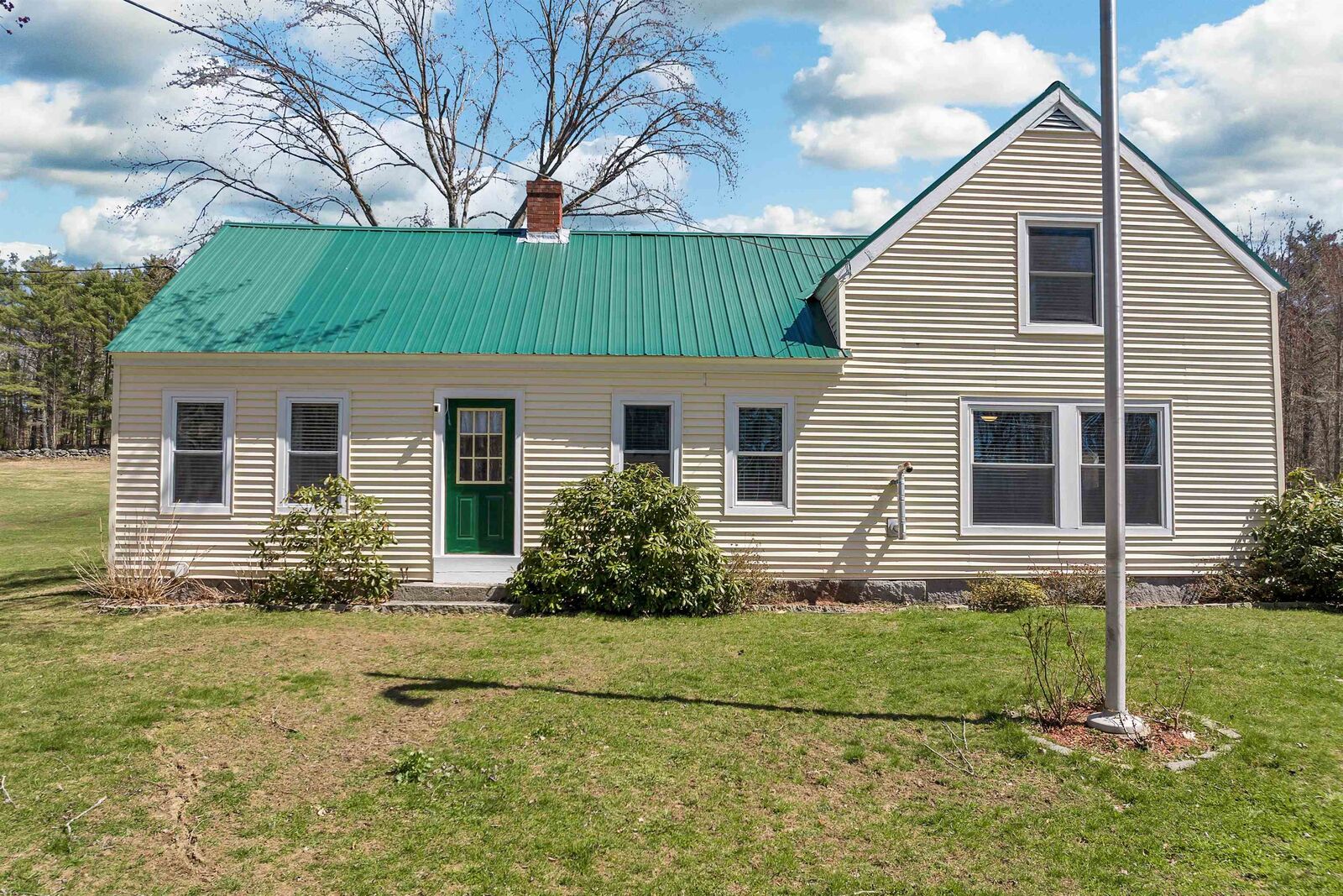 Property Photo: 198 Old Wolfeboro Road NH 03809
