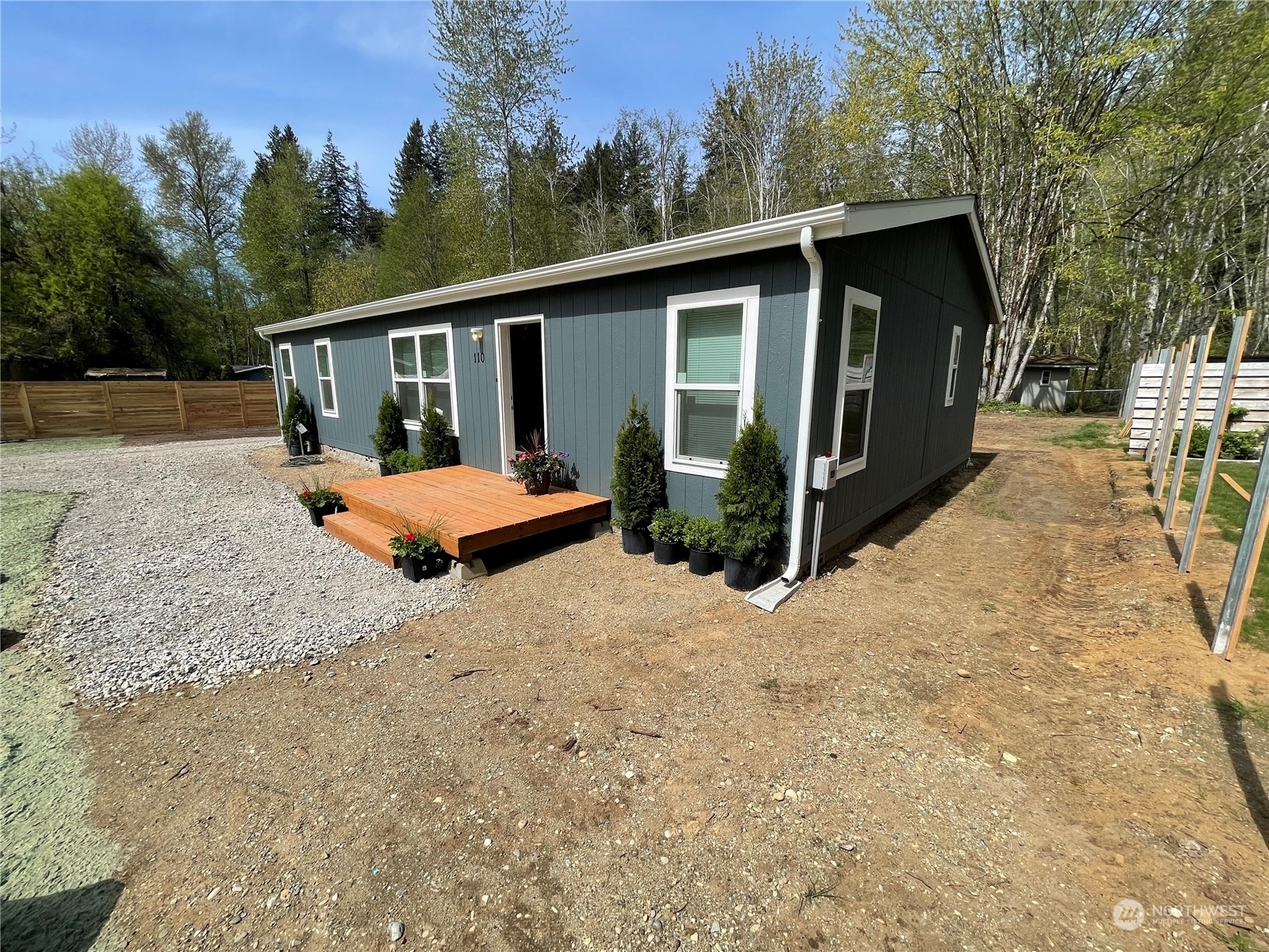 Property Photo:  110 NE River Road  WA 98588 