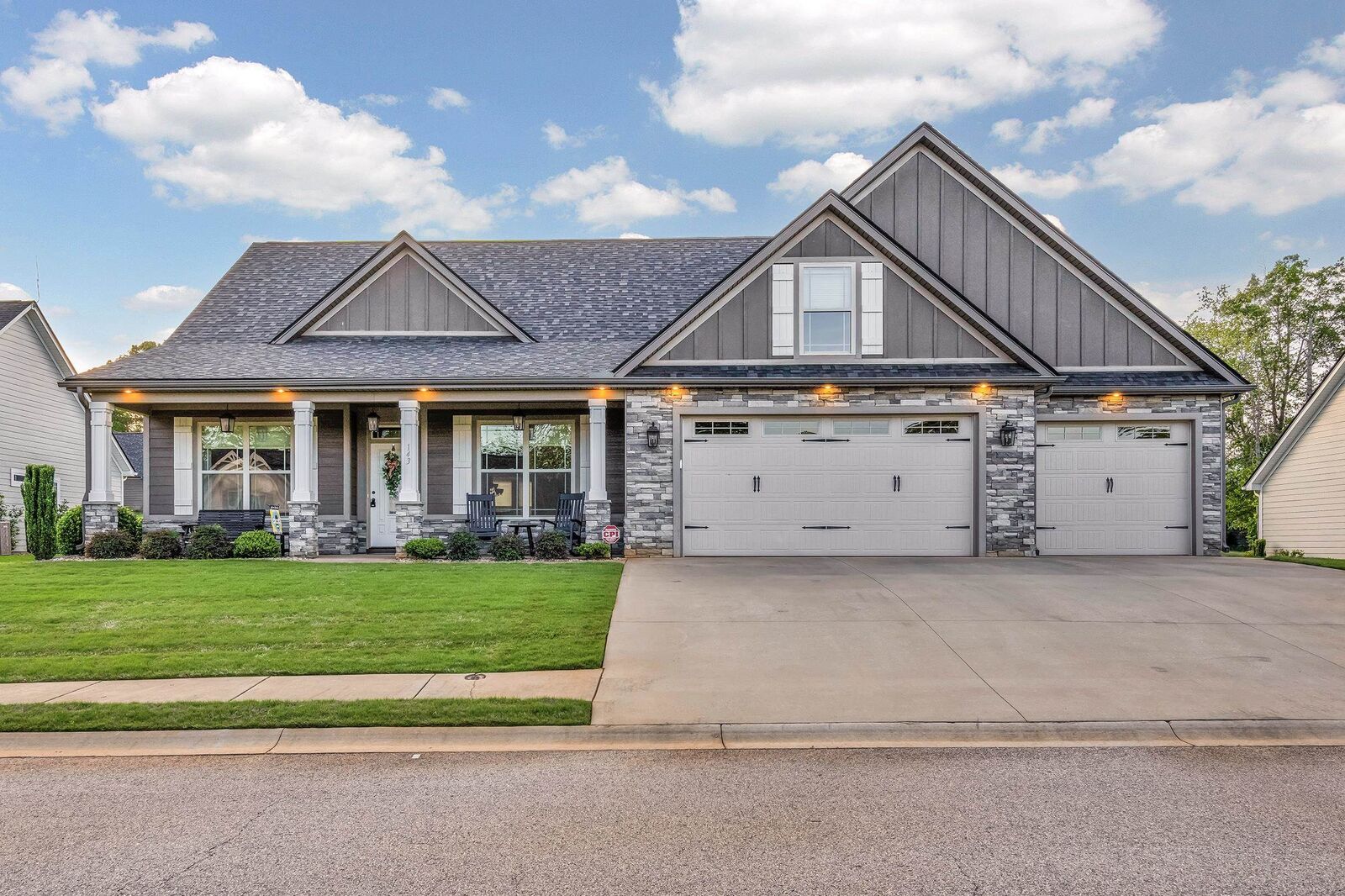 Property Photo: 143 Southern Oaks Drive SC 29349