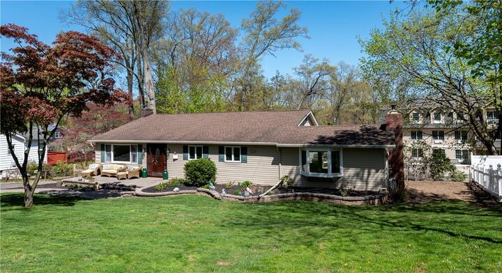 15 Massachusetts Avenue  Congers NY 10920 photo