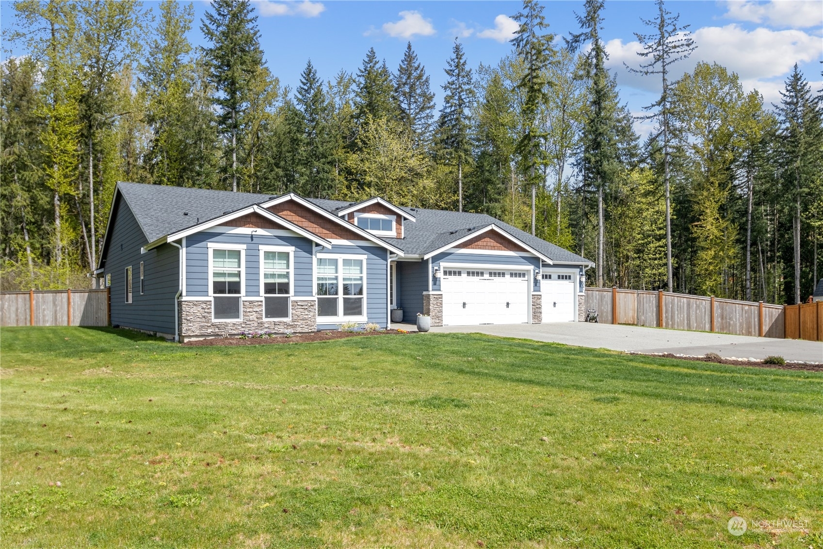 Property Photo: 12007 137 Drive NE WA 98258
