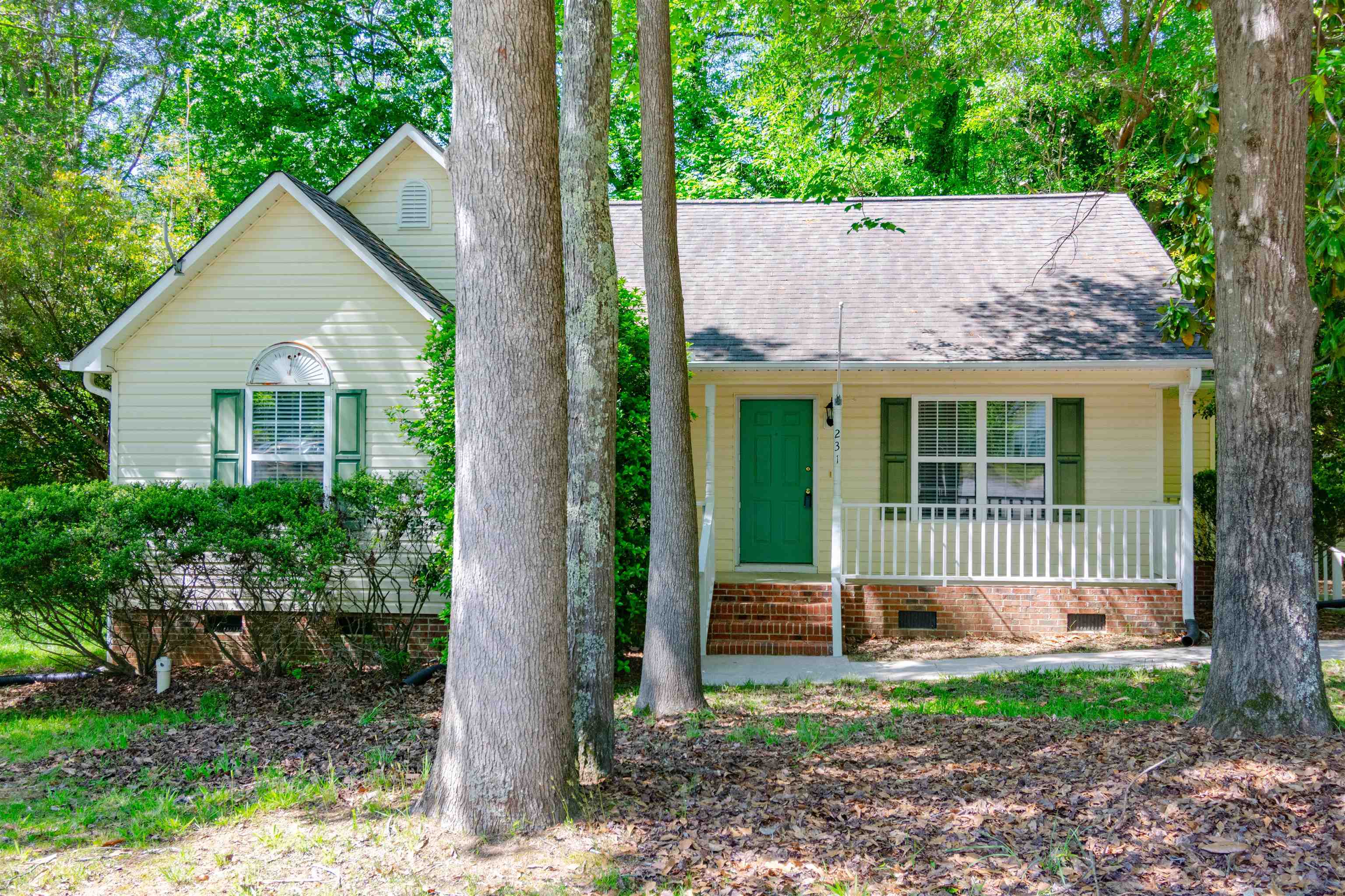 Property Photo:  231 W Myles Lane  SC 29303 