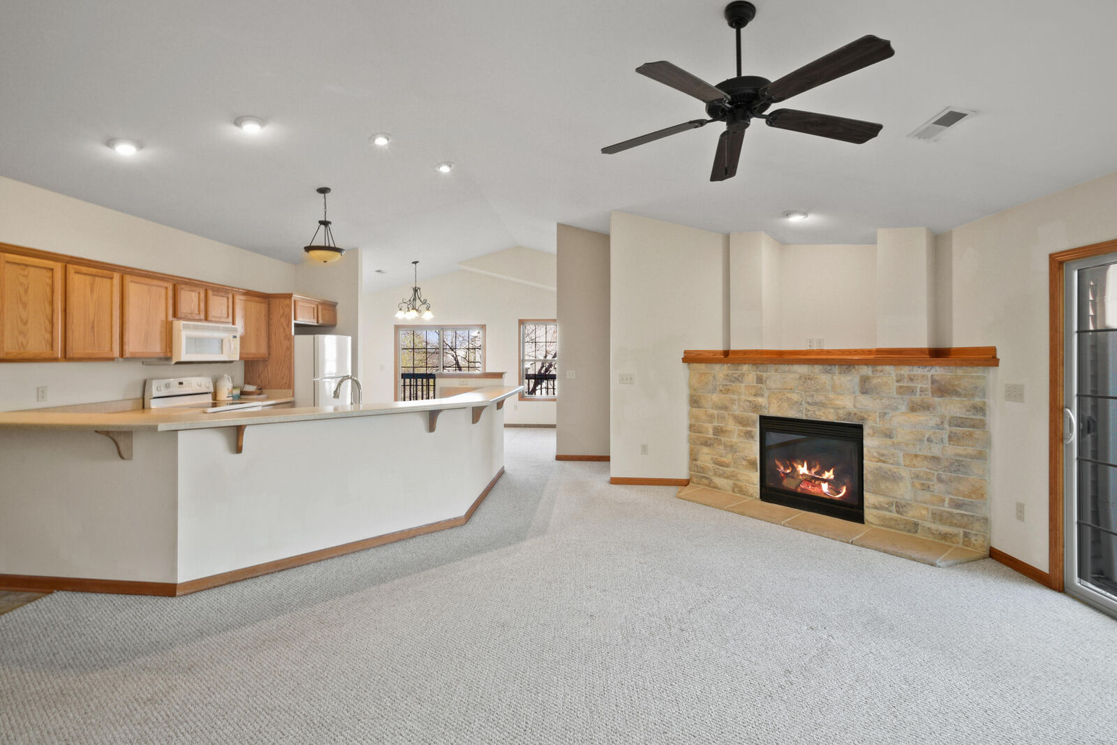 Property Photo:  N170w19747 Willow Ridge Dr 3202  WI 53037 