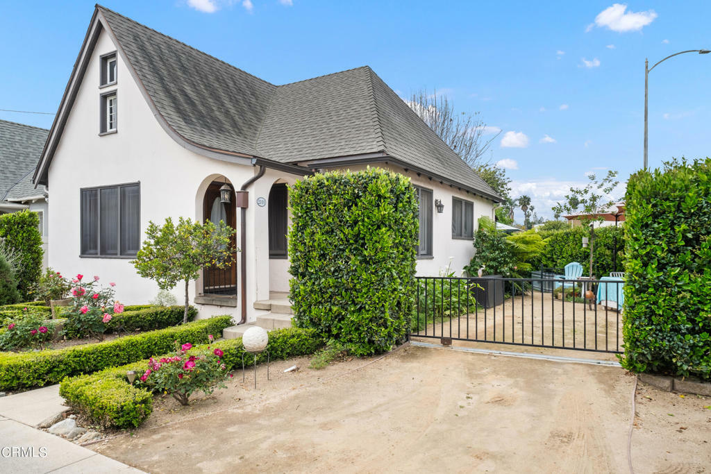 Property Photo: 2101 Huntington Drive CA 91030