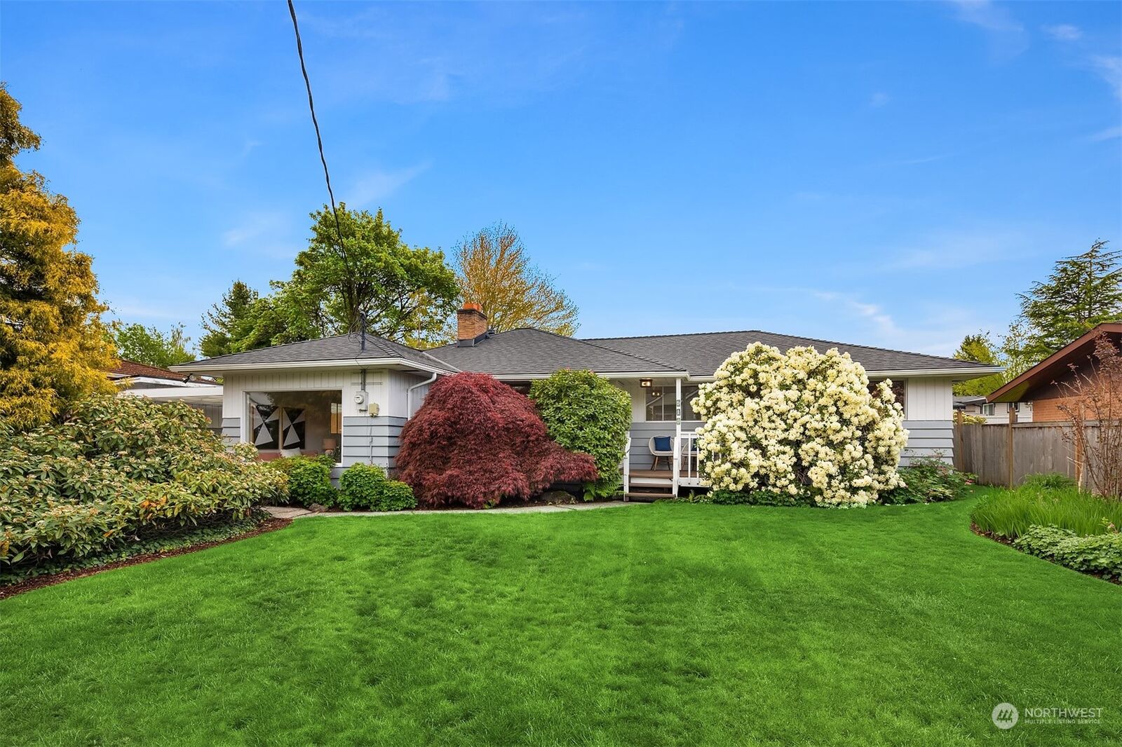 Property Photo:  513 S 18th Street  WA 98055 