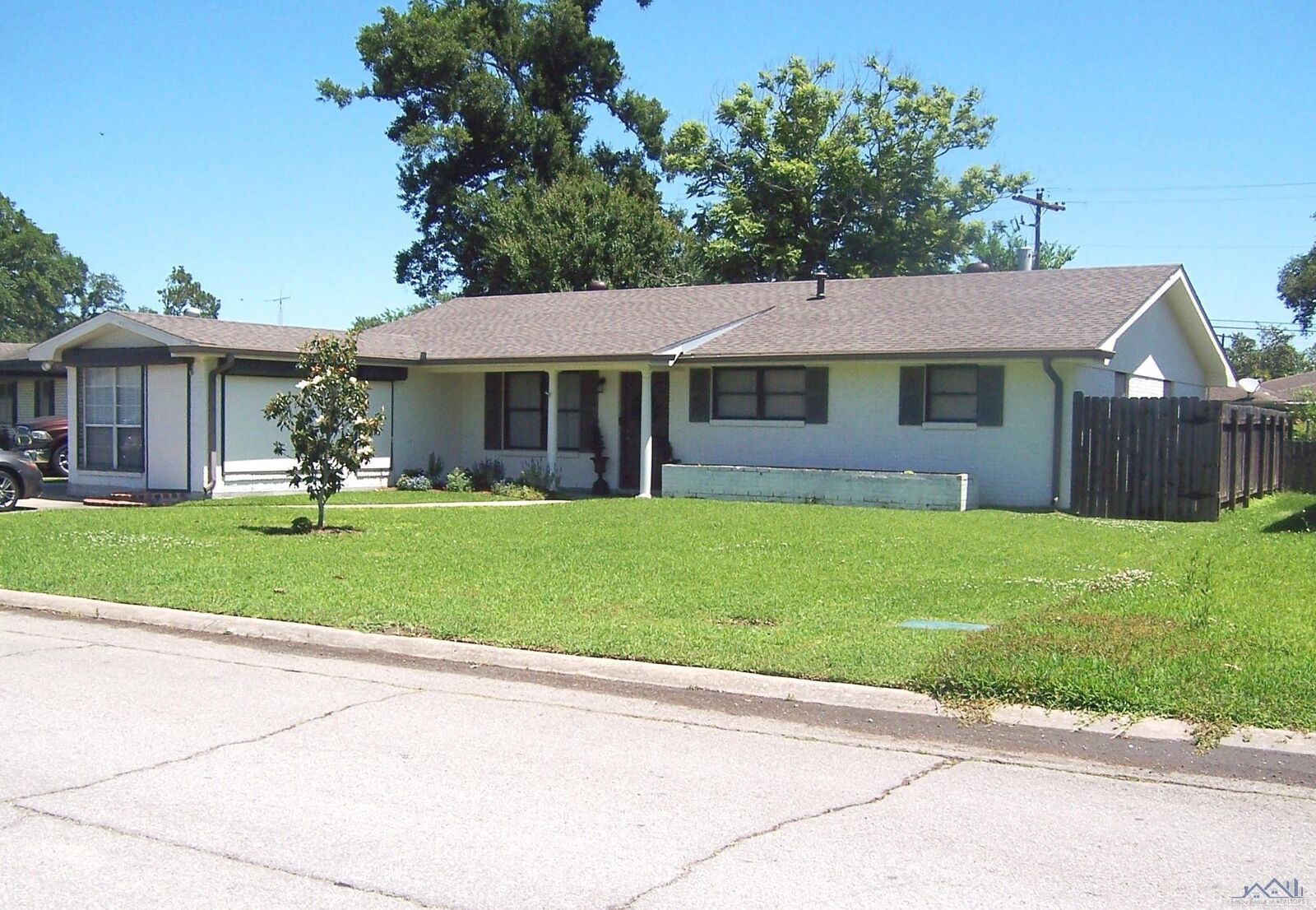 Property Photo: 221 El Paso Boulevard LA 70360
