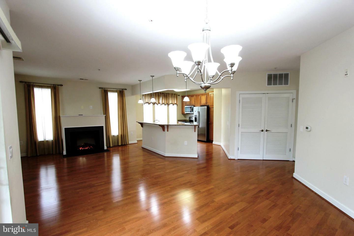 Property Photo:  600 Edelen Station Place 205  MD 20646 