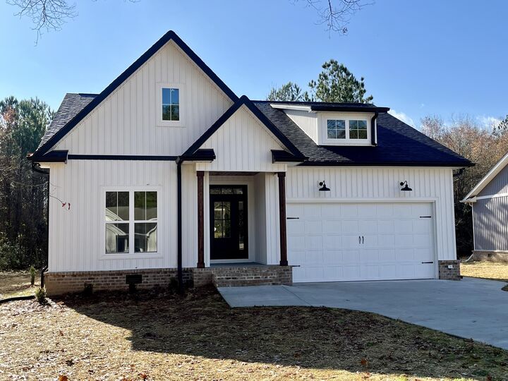 716 Forrest Avenue  Scottsboro AL 35768 photo