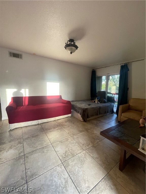 Property Photo:  2915 Winkler Avenue 816  FL 33916 