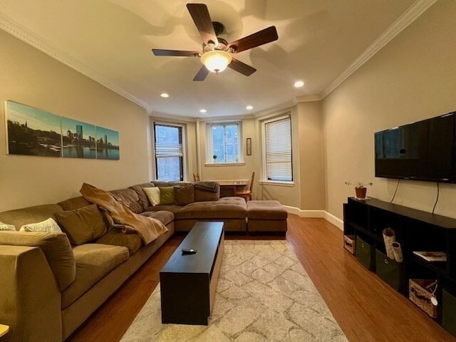 Property Photo: 228 Commonwealth Ave 4 MA 02116