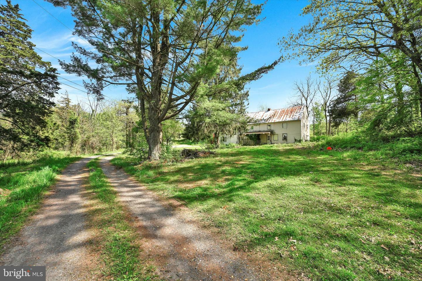 Property Photo:  449 Golf Course Road  PA 19508 