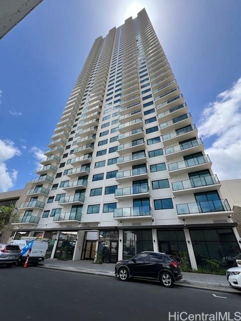 Property Photo:  615 Keawe Street 2908  HI 96813 