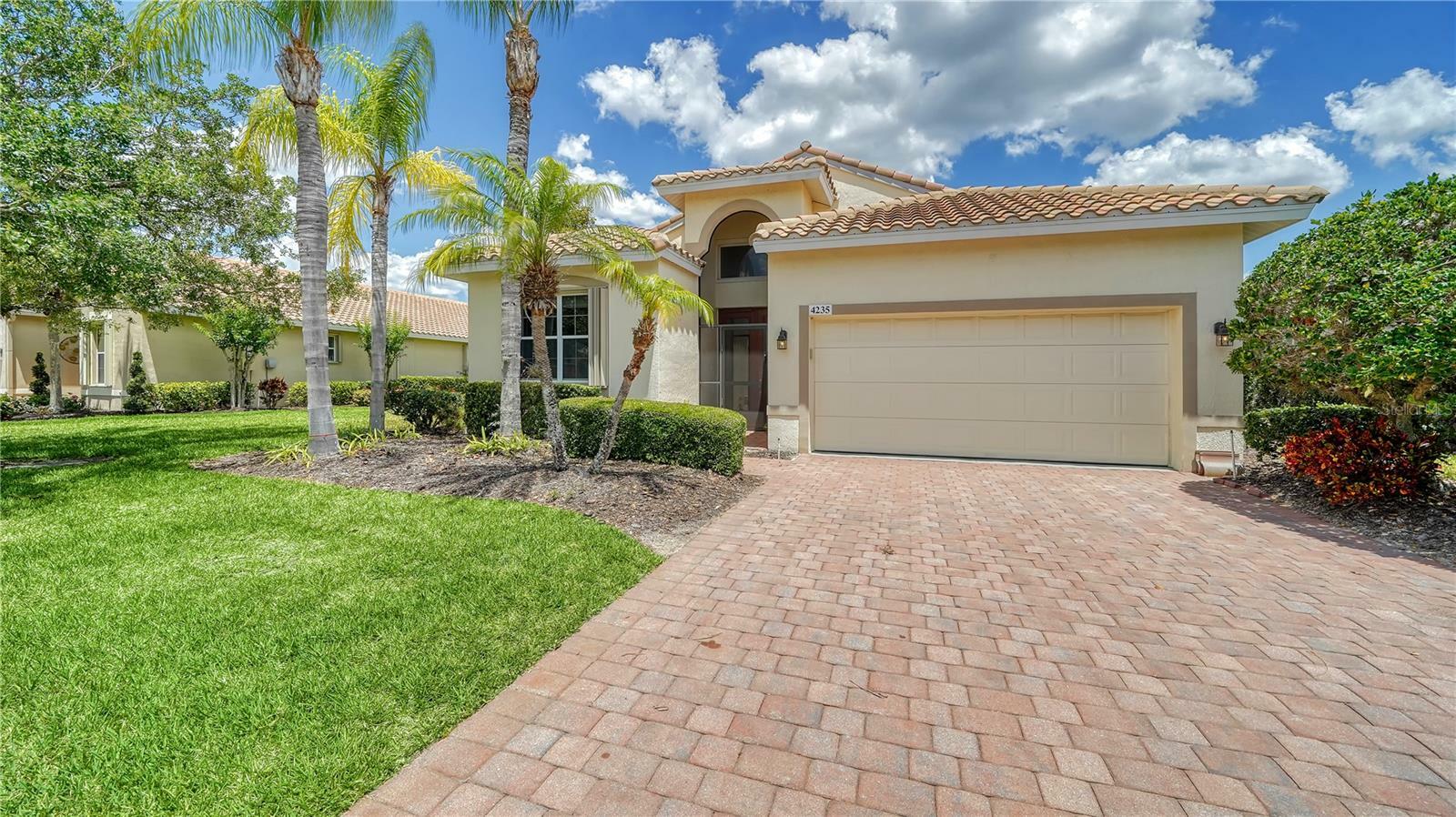 Property Photo:  4235 64th Drive E  FL 34243 