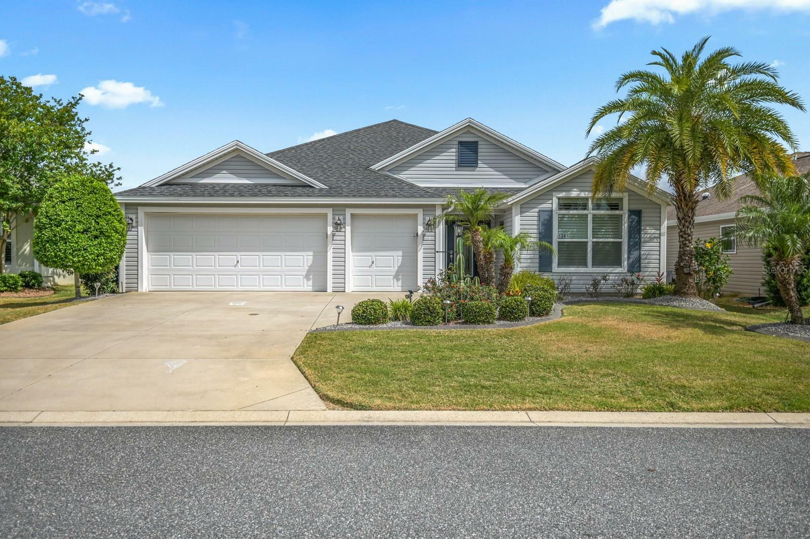 Property Photo:  1241 Tarflower Terrace  FL 32163 