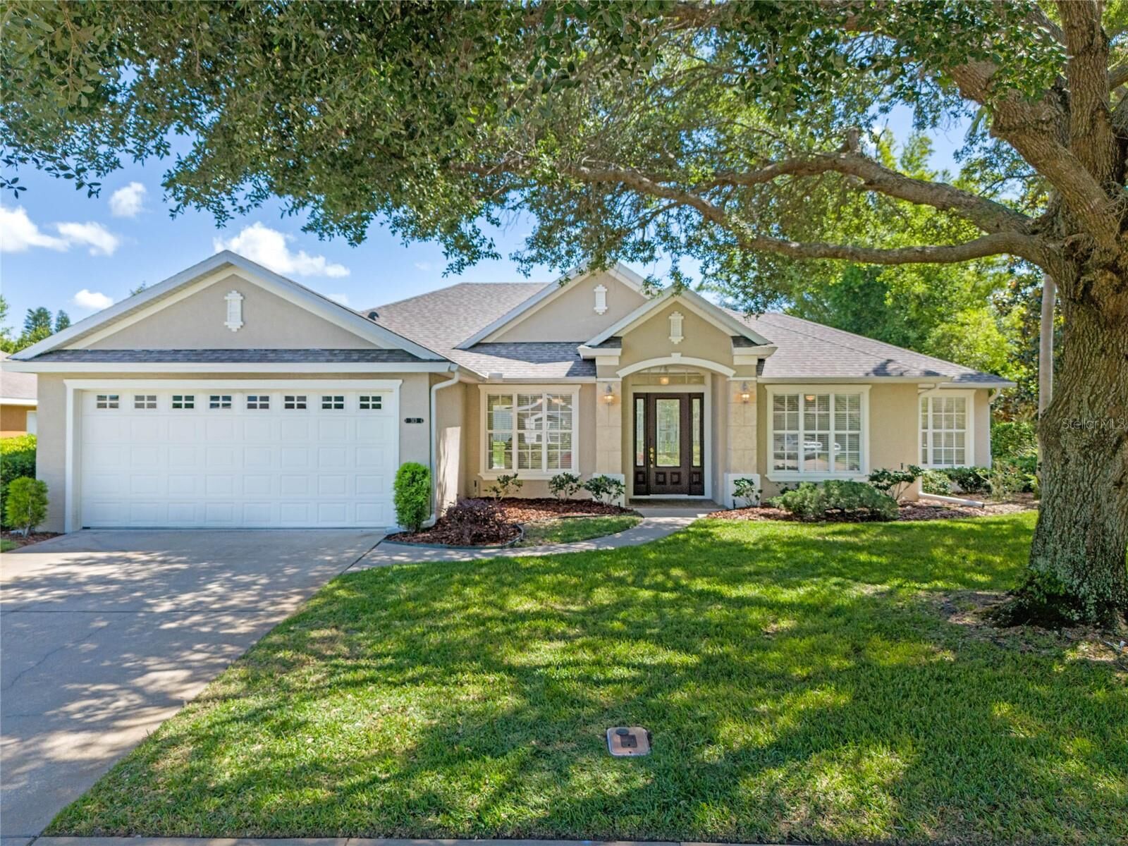 Property Photo:  313 Hazeltine Drive  FL 32713 