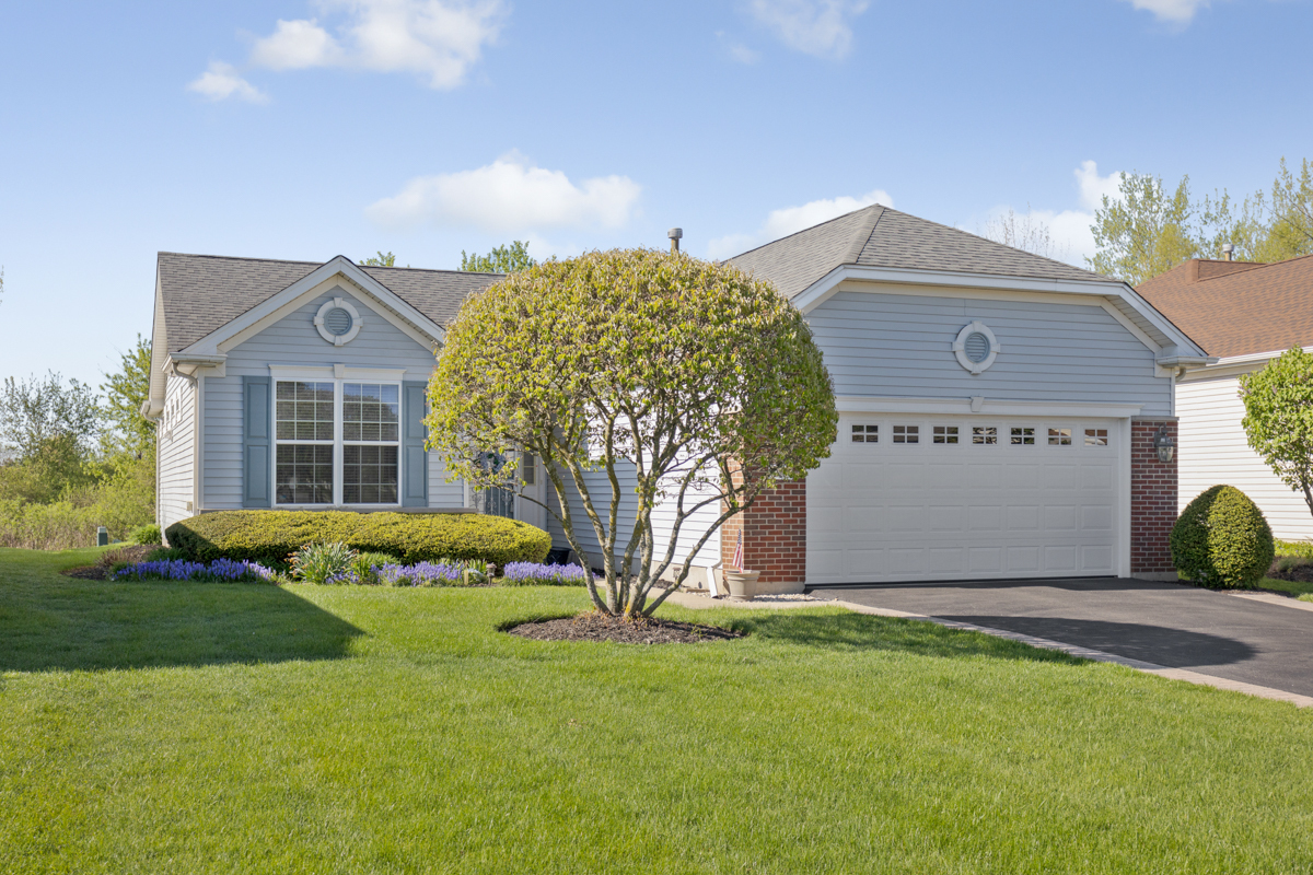 Property Photo:  12231 Cherry Hill Lane  IL 60142 