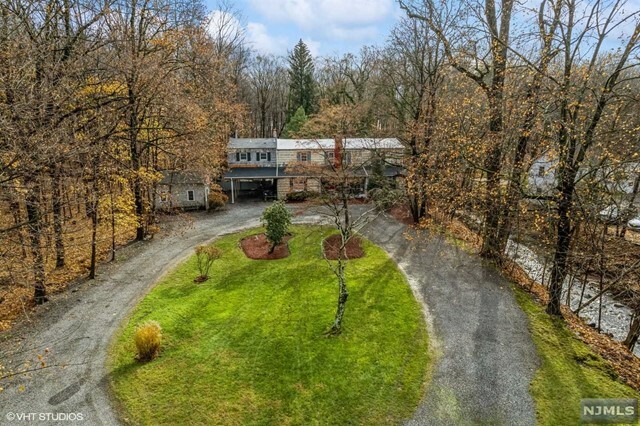 Property Photo:  270 Pascack Road  NJ 07677 