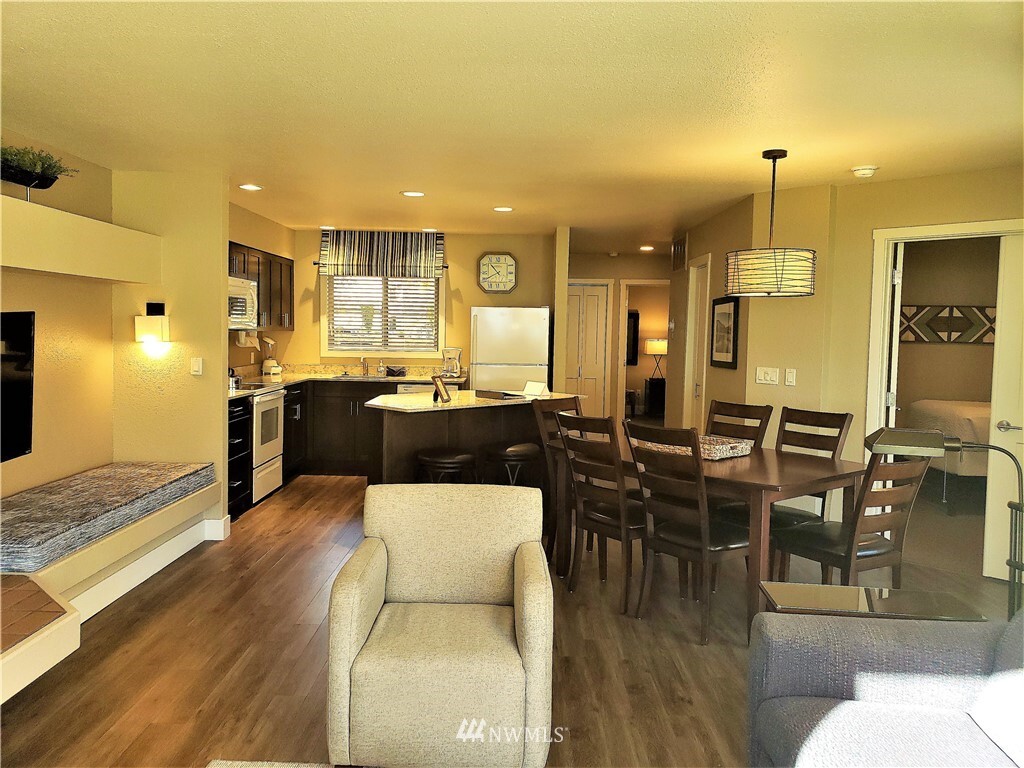 Property Photo: 1 Beach 592-L WA 98831