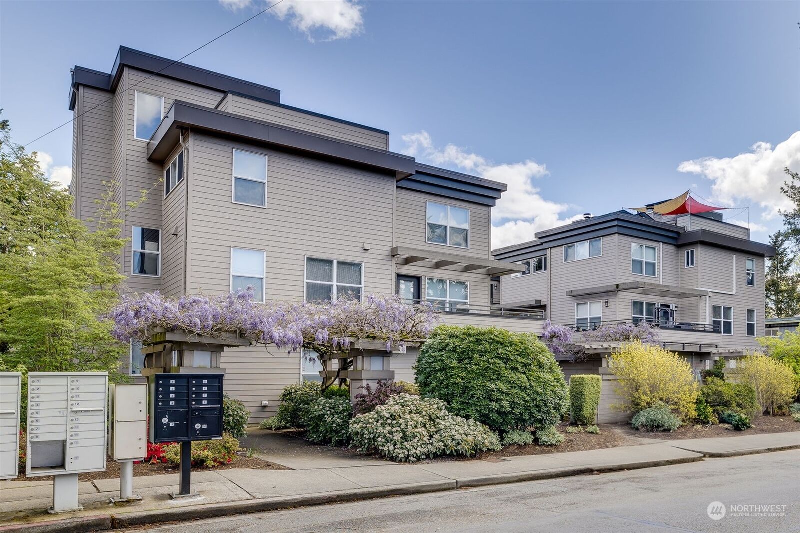 Property Photo:  12506 26th Avenue NE A103  WA 98125 