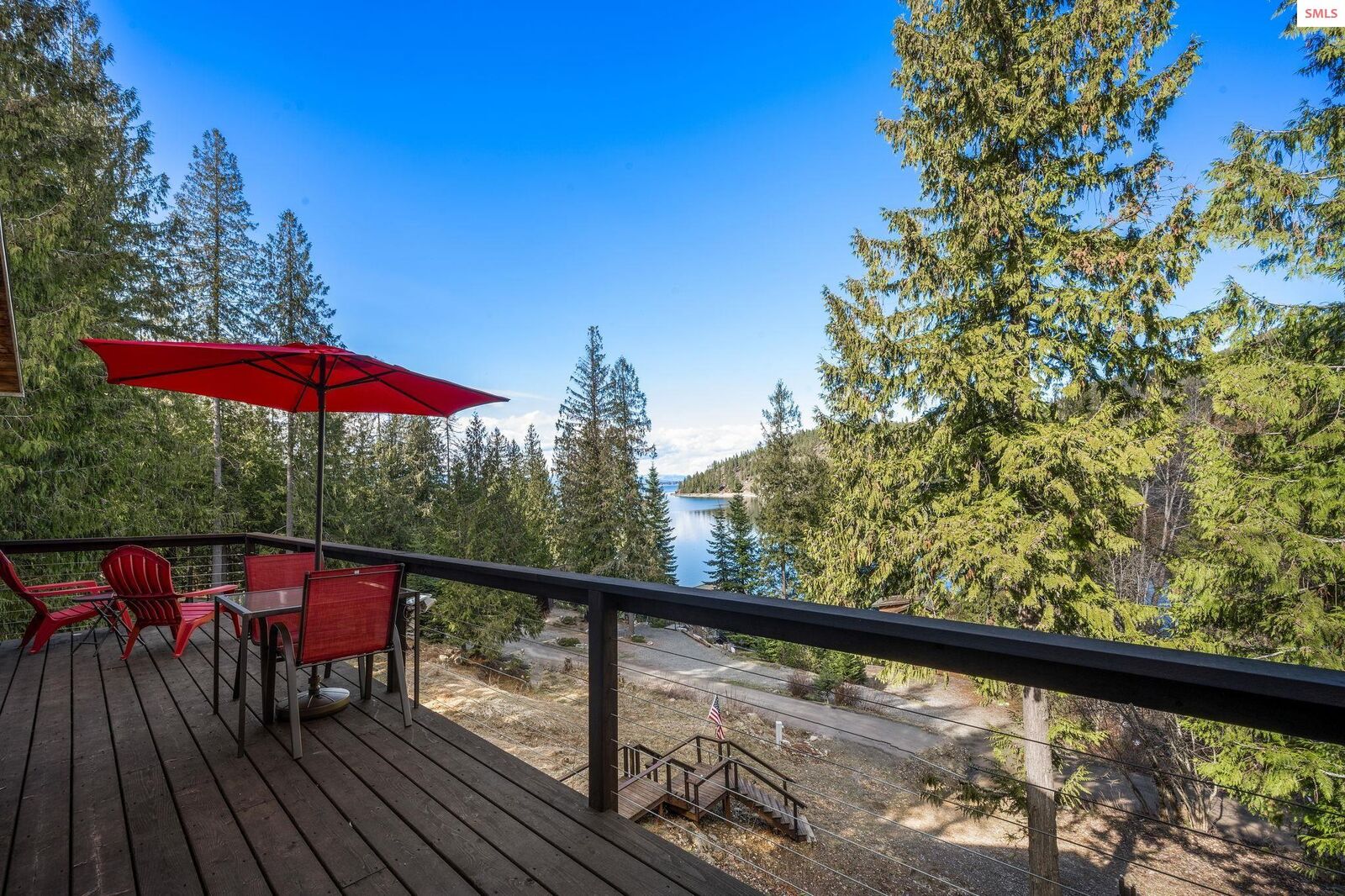 Property Photo:  174 Bay Dr  ID 83860 
