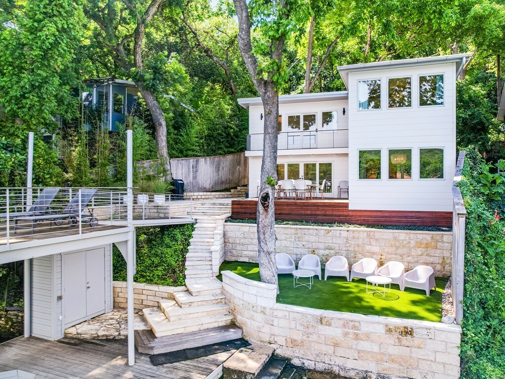 Property Photo:  1704 Ski Slope Drive  TX 78733 