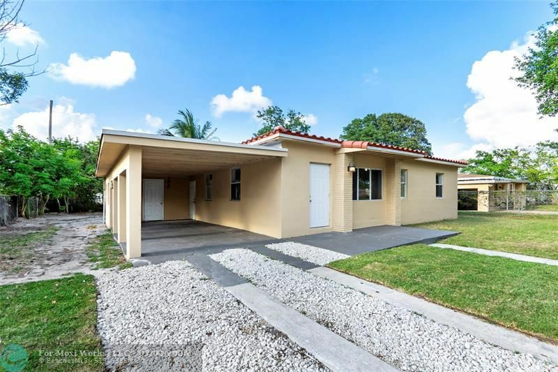 1649 NW 14th Ct  Fort Lauderdale FL 33311 photo