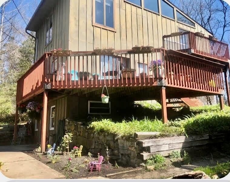 Property Photo:  80 Ryerson Road Road  NY 10990 