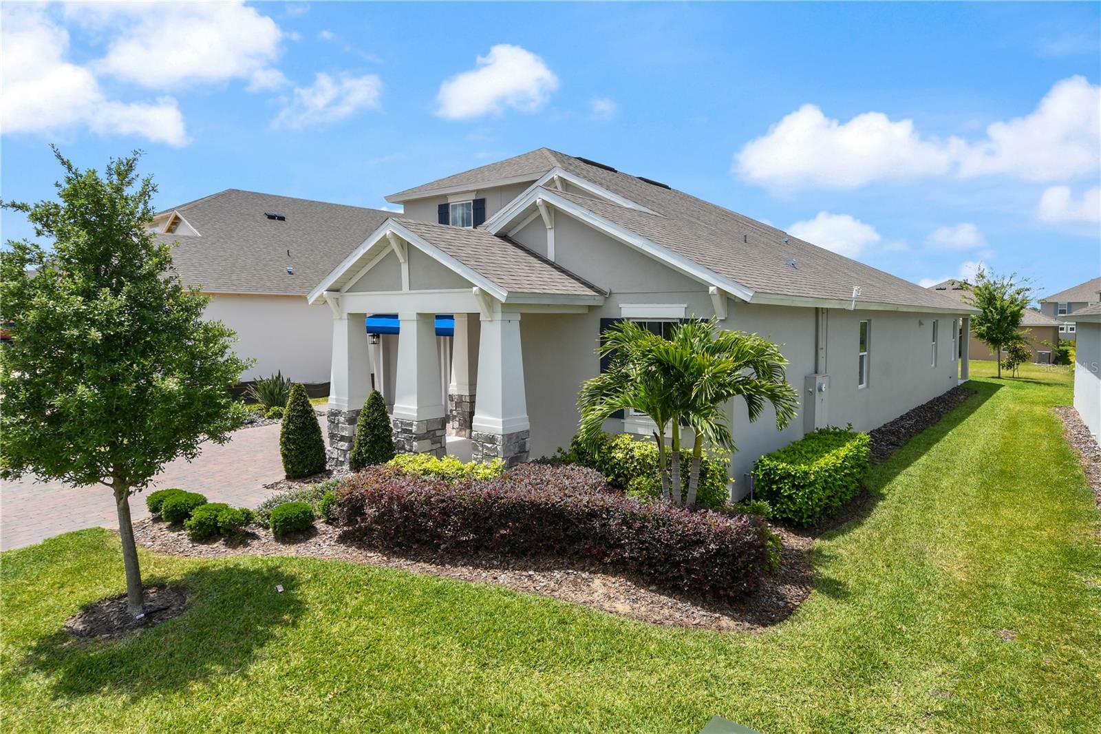 Property Photo:  4417 Lions Gate Avenue  FL 34711 