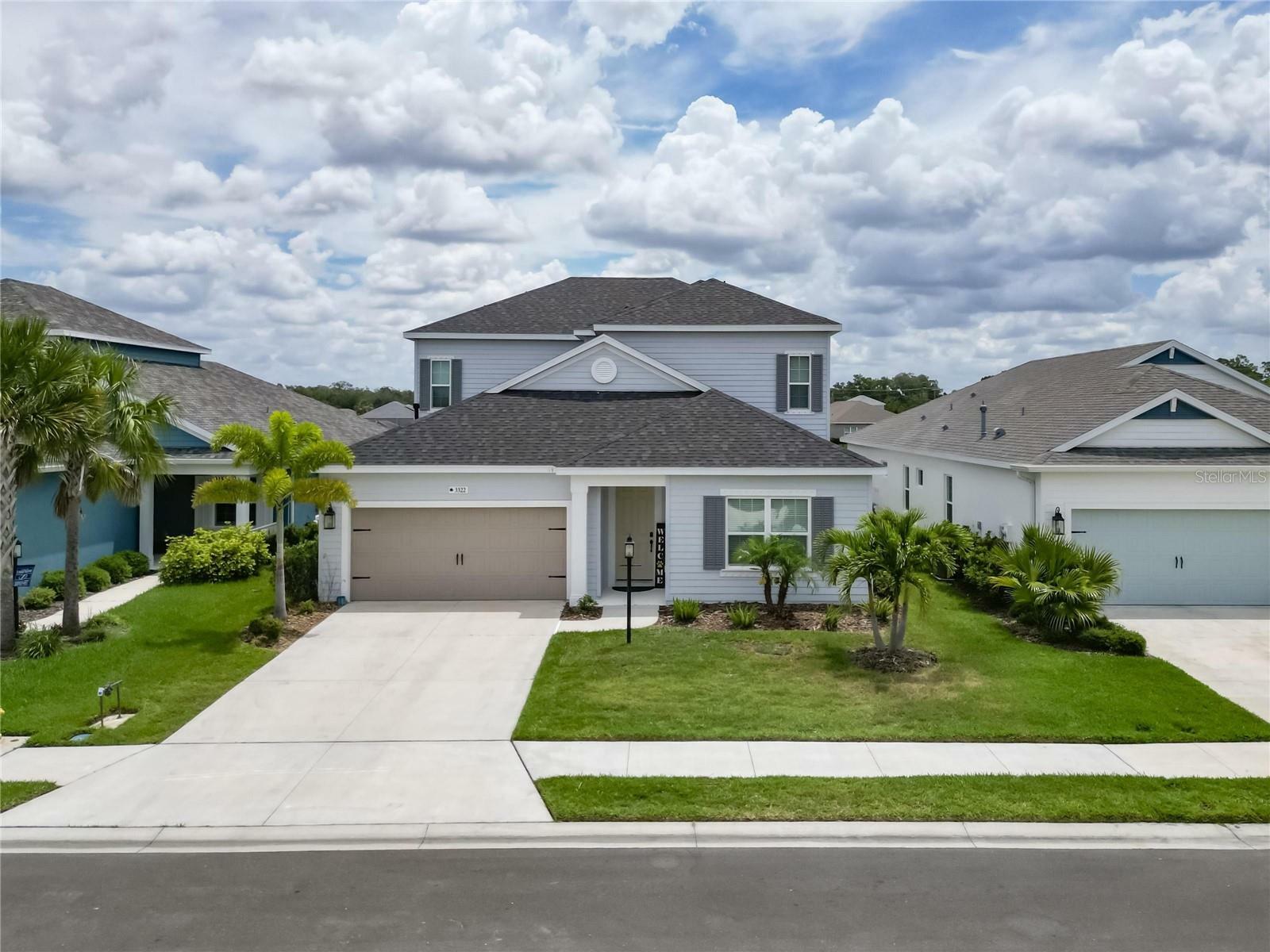 Property Photo:  3322 Woodmont Drive  FL 34219 