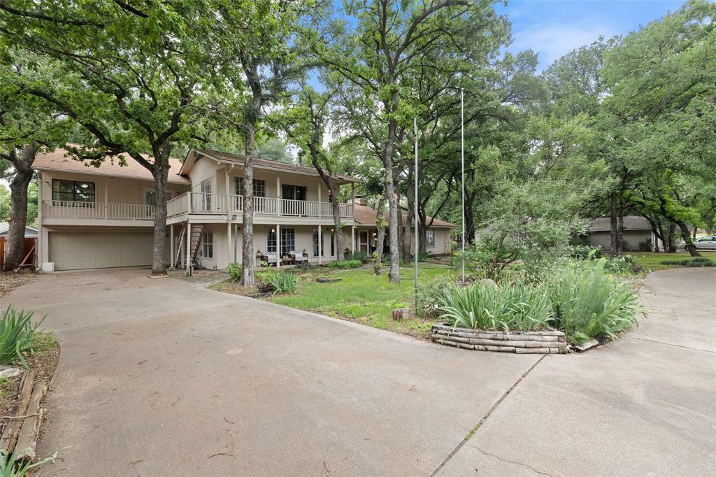 Property Photo:  6308 Navaho Trail  TX 76049 