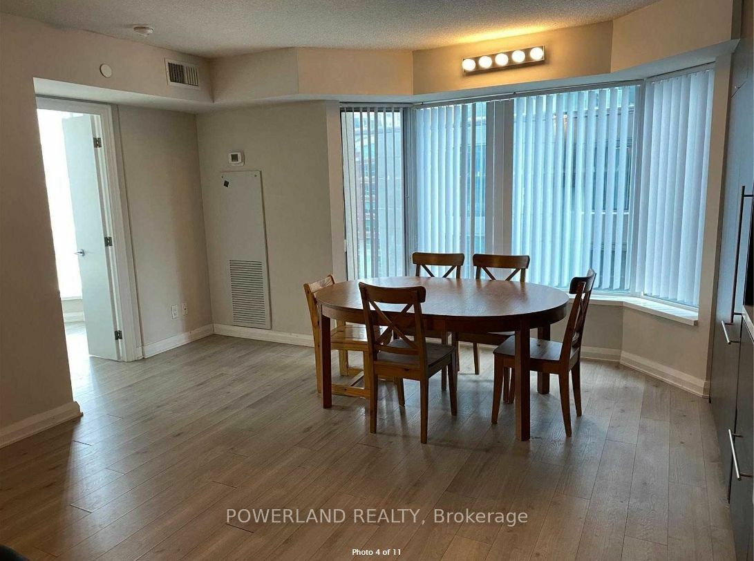 Property Photo:  155 Yorkville Ave 604  ON M5R 1C4 