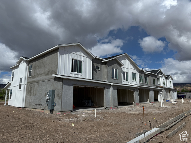 Property Photo: 1198 S Village Ln A6 UT 84701