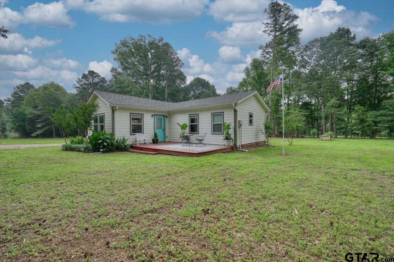 Property Photo:  10128 Highway 110 N  TX 75704 