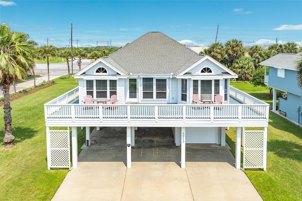 Property Photo: 4003 Silver Reef TX 77554