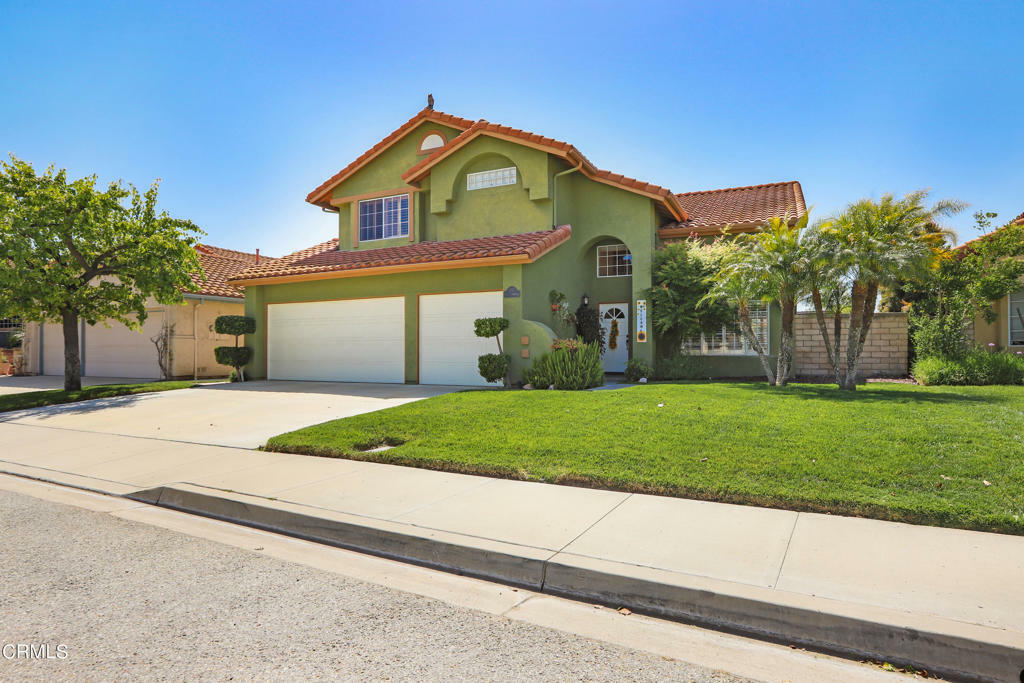 Property Photo:  539 Mockingbird Lane  CA 93015 