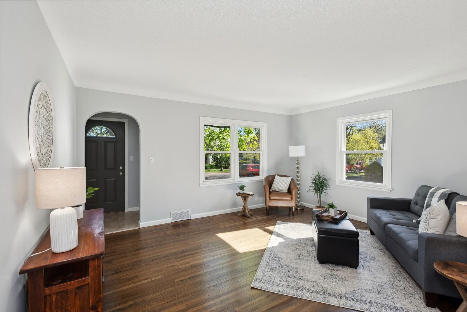 Property Photo:  1454 Hague Avenue  MN 55104 