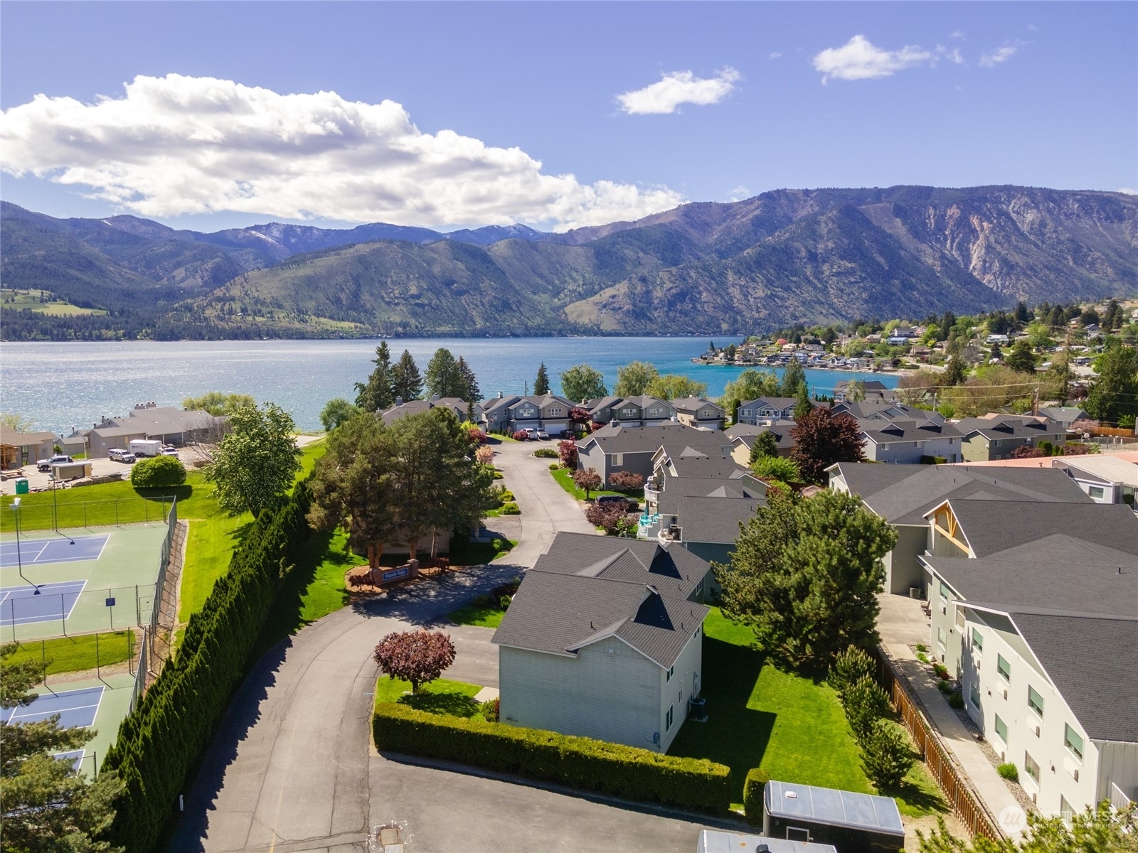 Property Photo: 235 Parkway Drive WA 98831