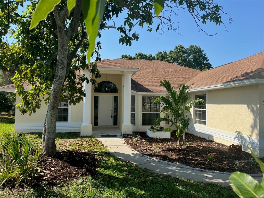 Property Photo:  501 Concha Drive  FL 32958 