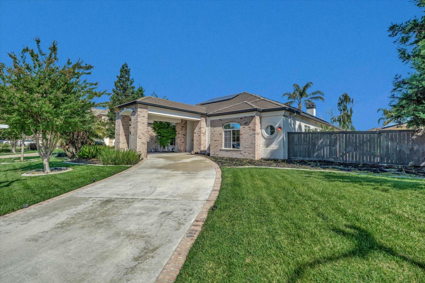 Property Photo:  1597 Terracina Circle  CA 95336 