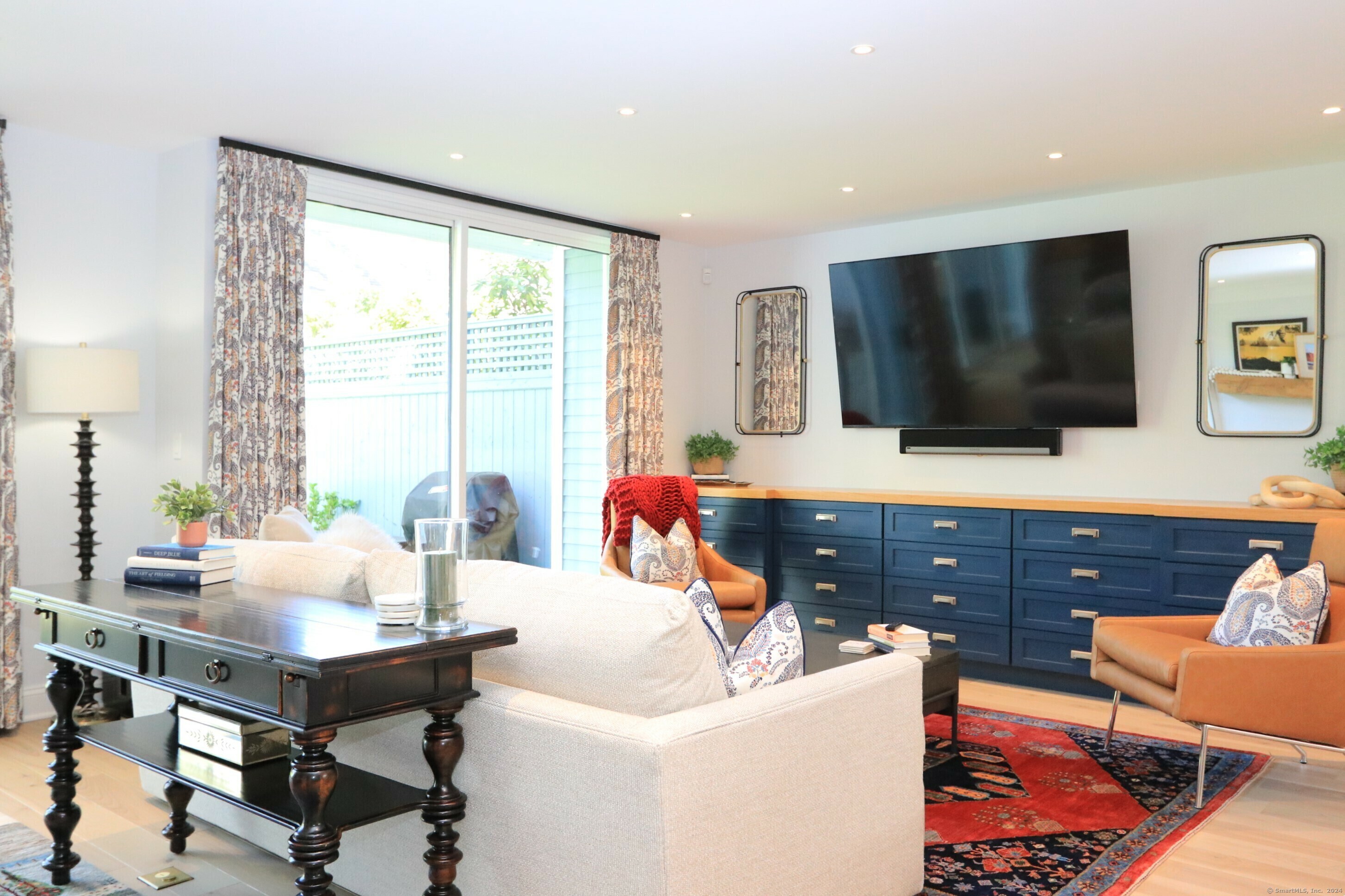 Property Photo:  13 Regents Park 13  CT 06880 