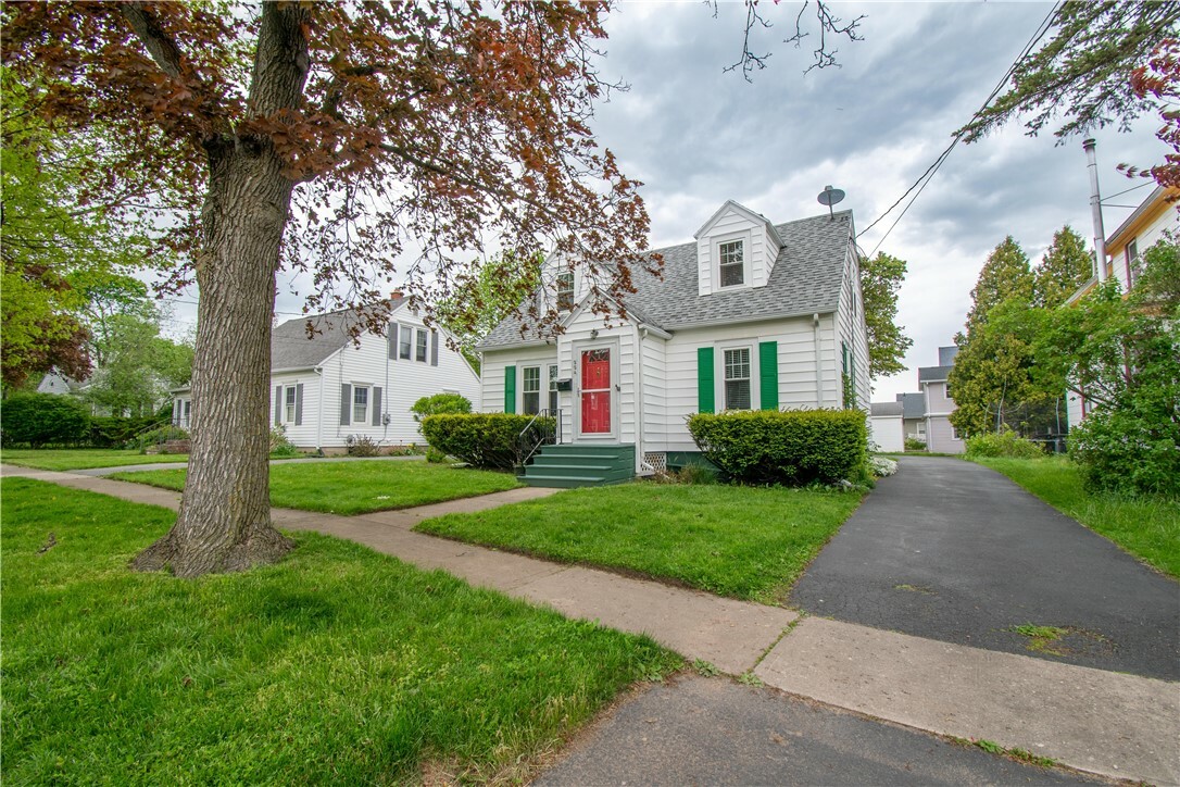 Property Photo:  224 High Street  NY 14456 