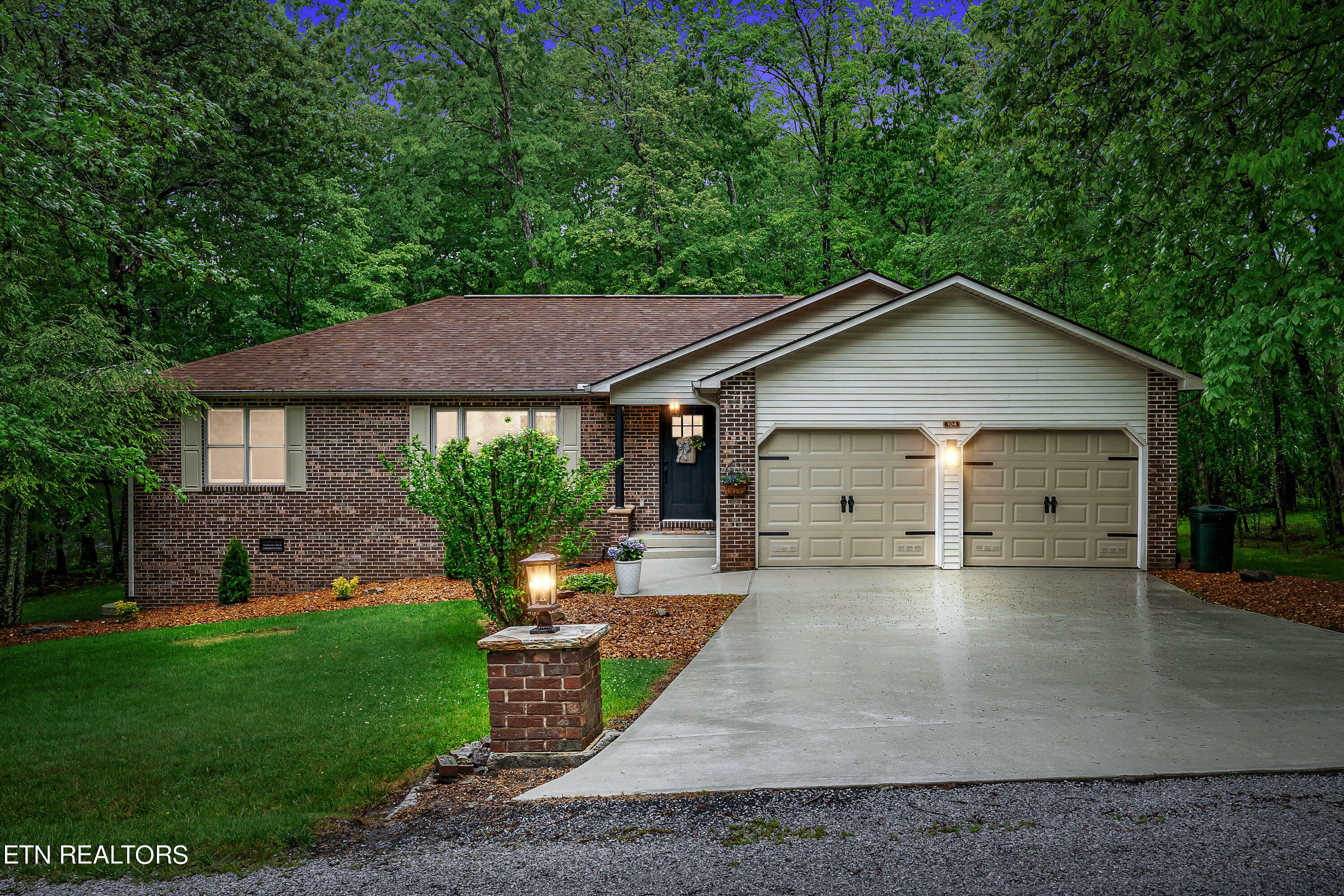 Property Photo:  104 Wickham Lane  TN 38558 