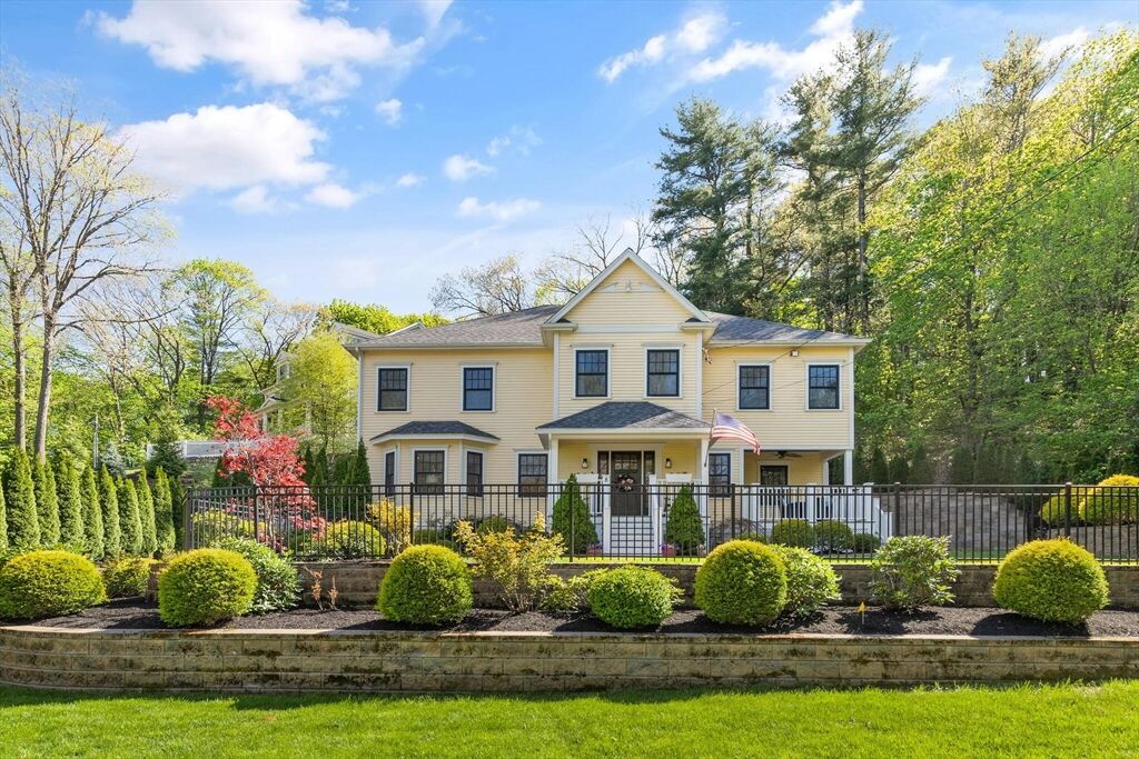 Property Photo:  8 Johnson Rd  MA 01890 